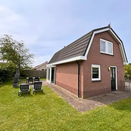Pristine Beachside Base In Casa vacanze Noordwijk